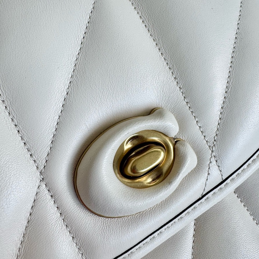 Coach Quilted Pillow Chalk Leather Madison Shoulder Bag - Picture 5 of 7